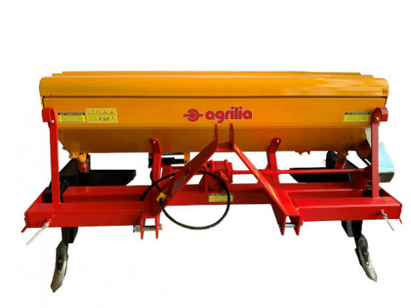 Овощарска машина за торовнасяне с продълбочител