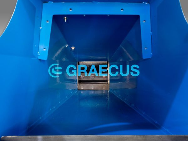 Бензинова дробилка за клони - раздробител на дървесина  - серия KB