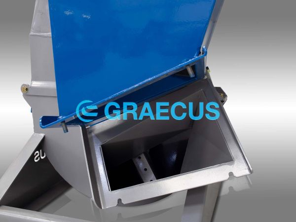 Дробилка, раздробител за клони и дървесина за трактор  - серия KT