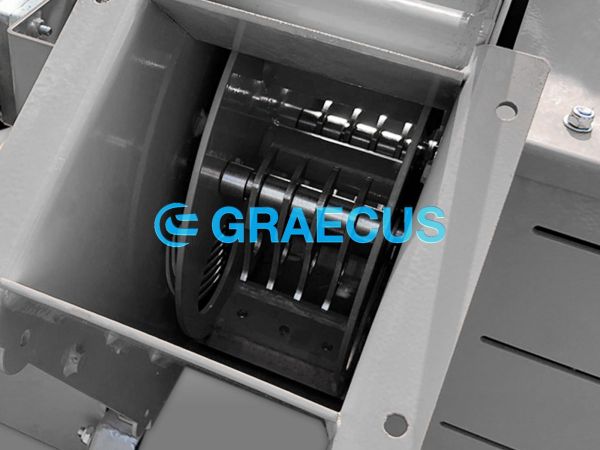 Дробилка, раздробител за клони и дървесина за трактор  - серия KTAR