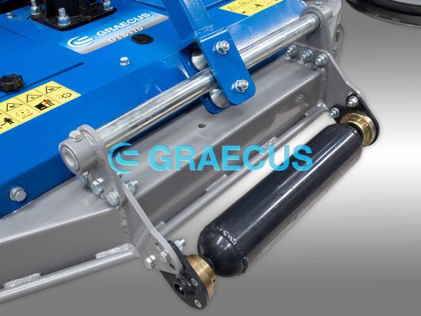 Мулчираща косачка с откланящи секции - серия DTS-H