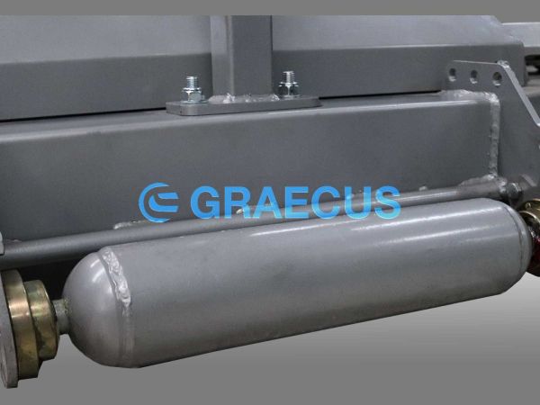 Мулчираща косачка с откланящи секции - серия DTS