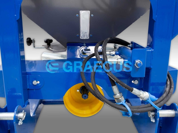 Торачка 1000 л. с хидравлично дозиране