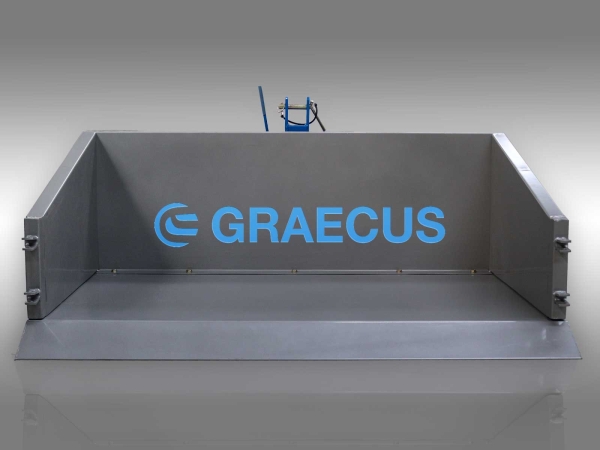 Навесен кош за трактор – серия KM