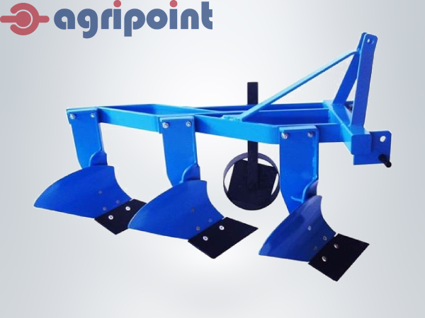 Български плуг три корпусен